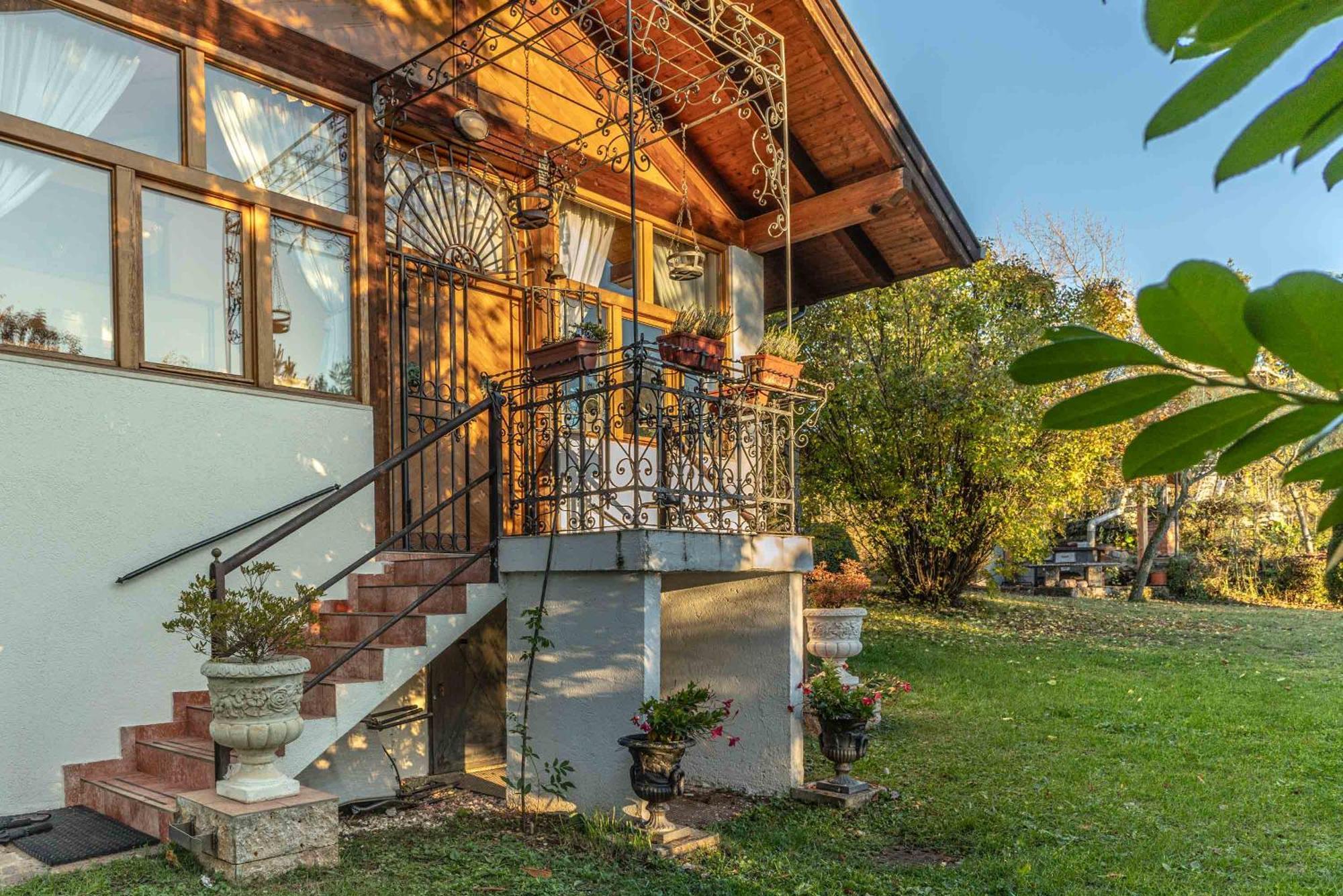 La Villa Del Barone Predaia Eksteriør billede