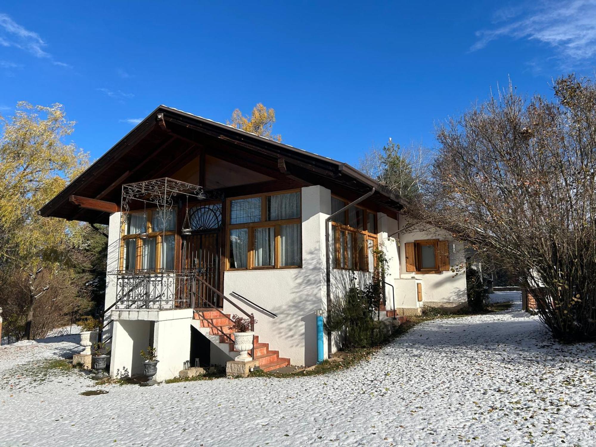 La Villa Del Barone Predaia Eksteriør billede